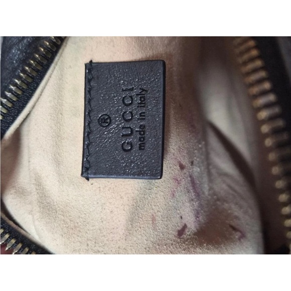 Gucci Black Chevron Leather Crossbody Bag - Picture 5 of 8